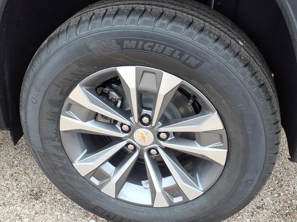 new 2026 Chevrolet Equinox car, priced at $33,112