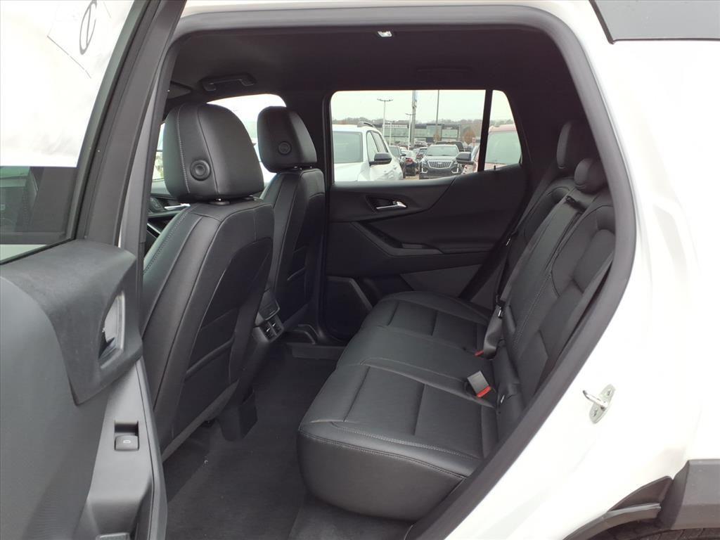 new 2026 Chevrolet Equinox car, priced at $33,112