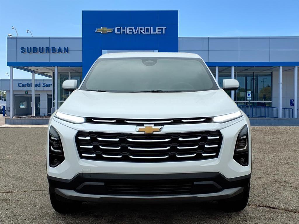 new 2026 Chevrolet Equinox car, priced at $33,112