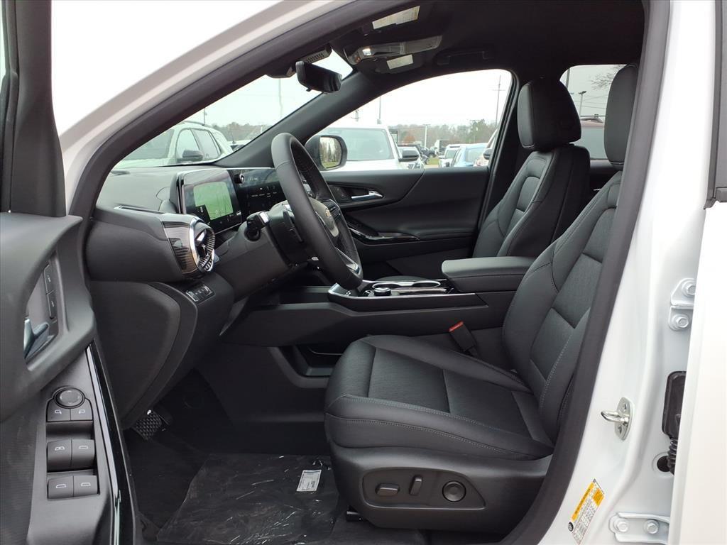 new 2026 Chevrolet Equinox car, priced at $33,112