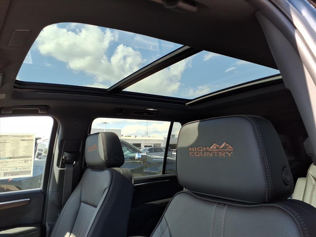 new 2026 Chevrolet Suburban car, priced at $88,419