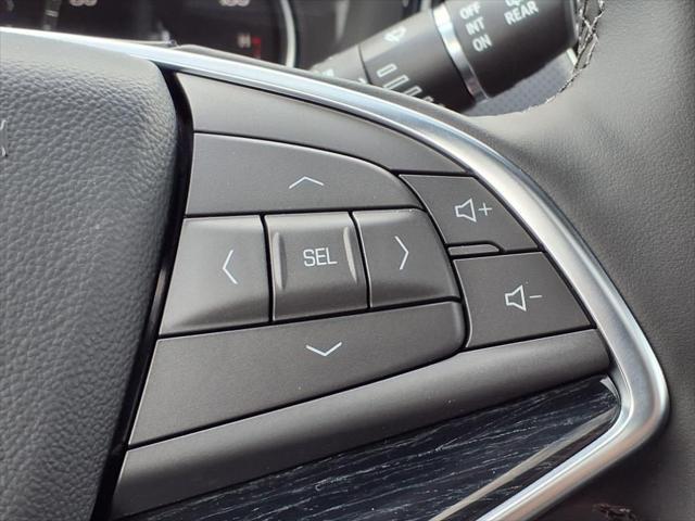 new 2025 Cadillac XT5 car, priced at $49,144
