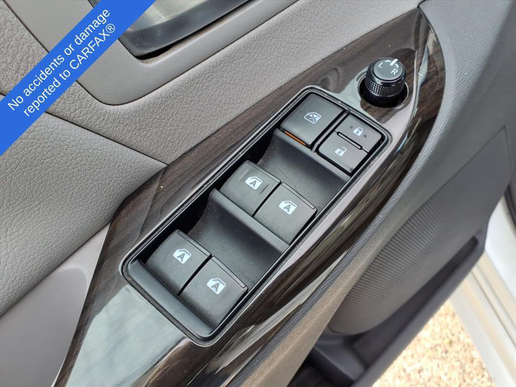 used 2016 Toyota Sienna car, priced at $10,495