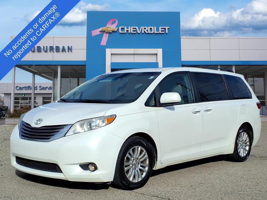 used 2016 Toyota Sienna car, priced at $10,495