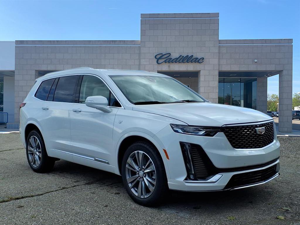 new 2025 Cadillac XT6 car, priced at $54,005