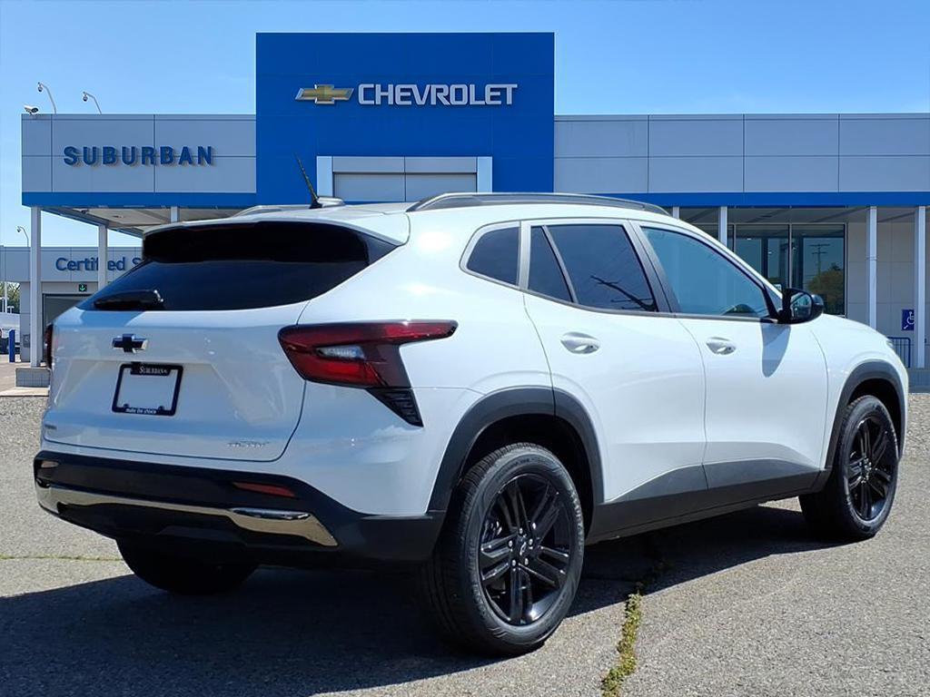 new 2025 Chevrolet Trax car, priced at $25,294