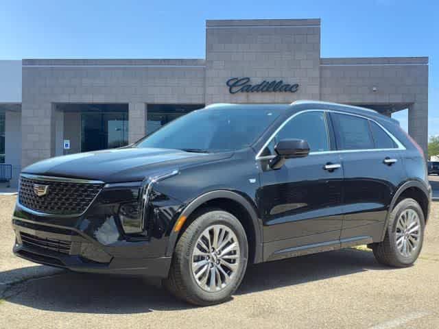 new 2024 Cadillac XT4 car, priced at $43,157