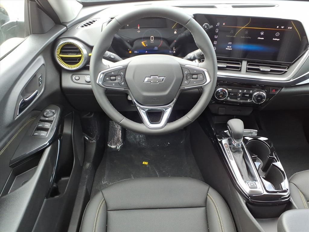 new 2025 Chevrolet Trax car, priced at $25,294