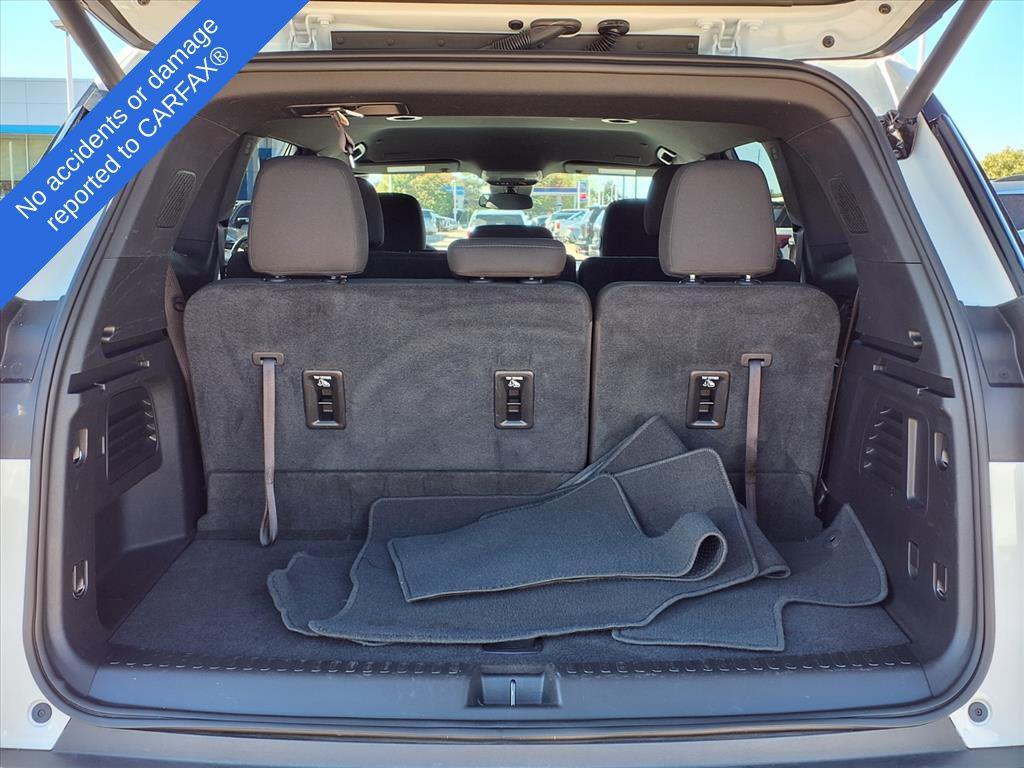 used 2025 GMC Acadia car, priced at $33,995