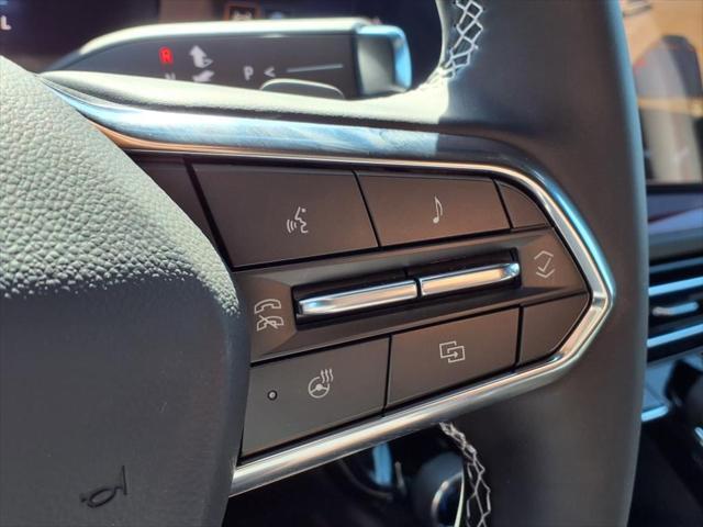 new 2025 Chevrolet Traverse car, priced at $46,315