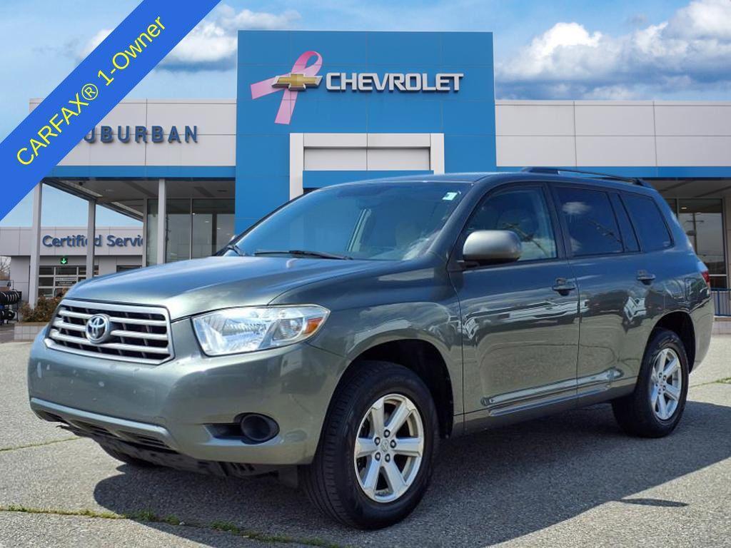 used 2010 Toyota Highlander car, priced at $4,490