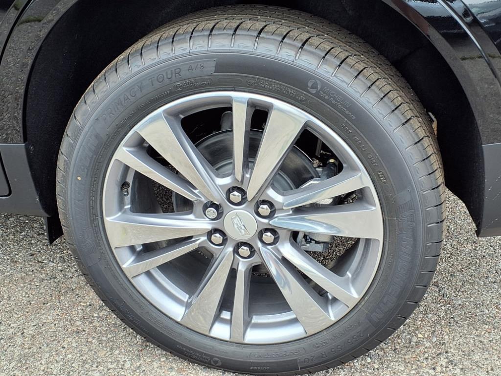 new 2025 Cadillac XT5 car, priced at $49,170