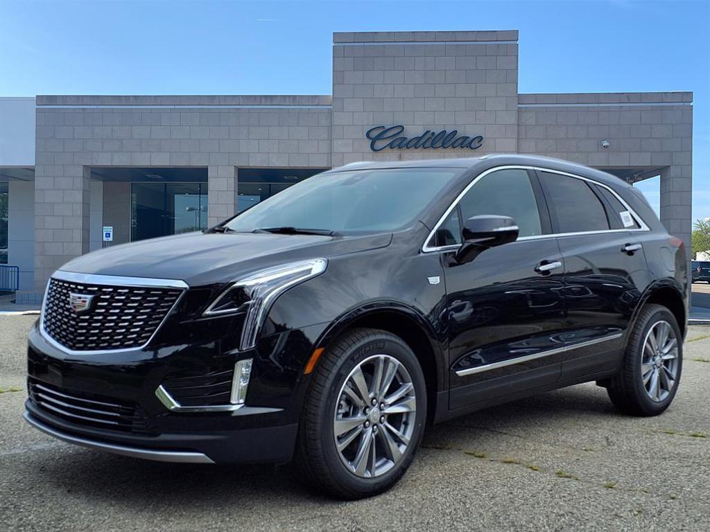 new 2025 Cadillac XT5 car, priced at $49,170