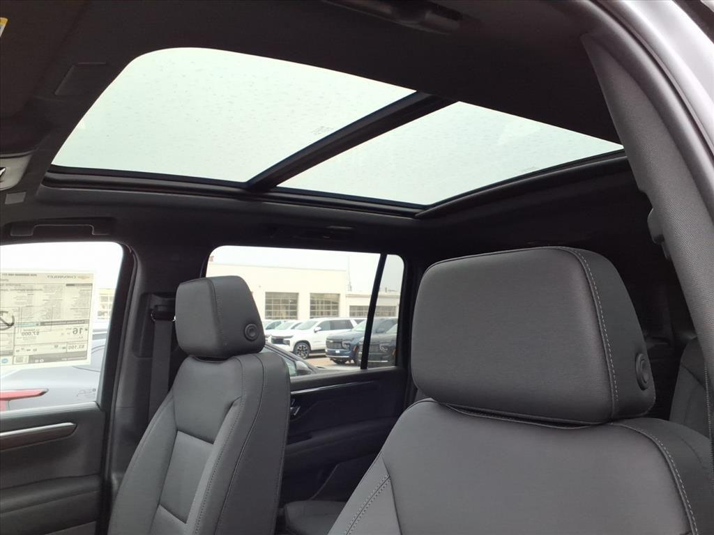 new 2026 Chevrolet Suburban car, priced at $73,682