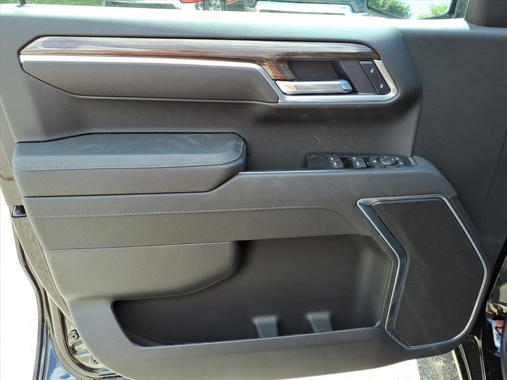 new 2026 Chevrolet Silverado 1500 car, priced at $47,481