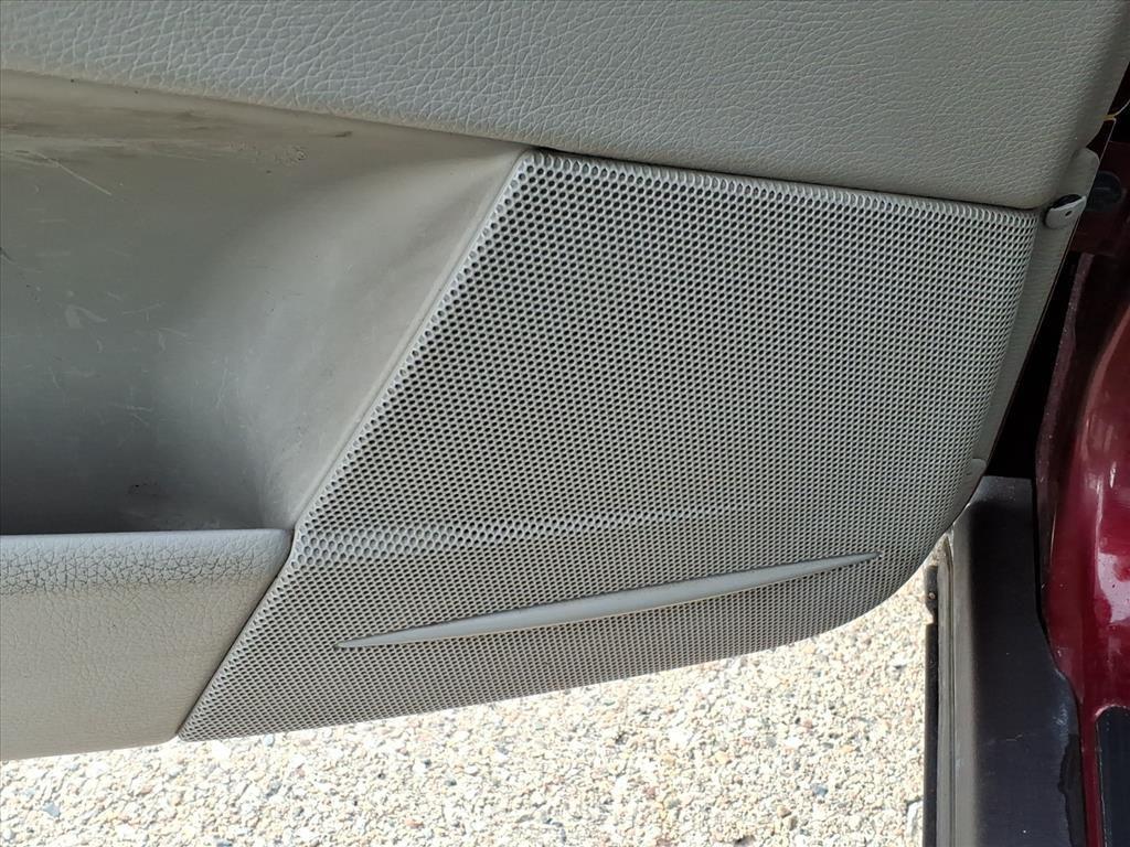 used 2006 Volvo XC70 car, priced at $2,990