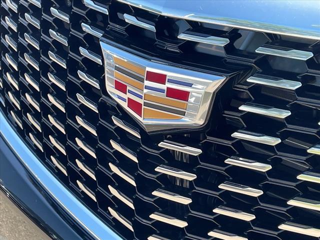 new 2024 Cadillac XT5 car, priced at $48,523