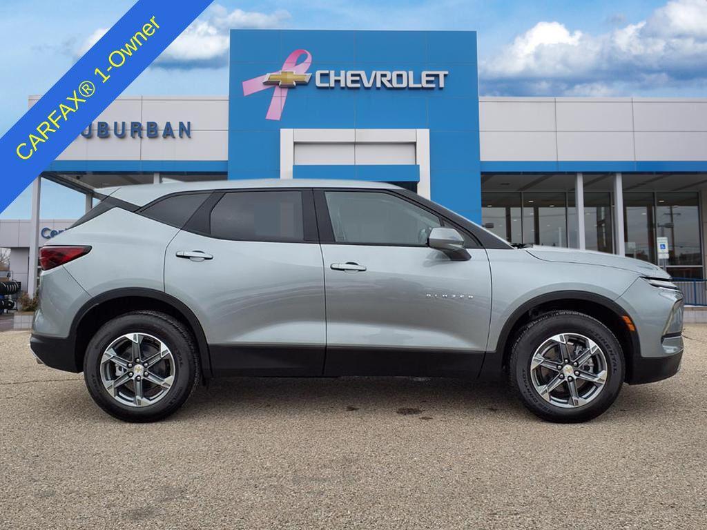 used 2025 Chevrolet Blazer car, priced at $27,995