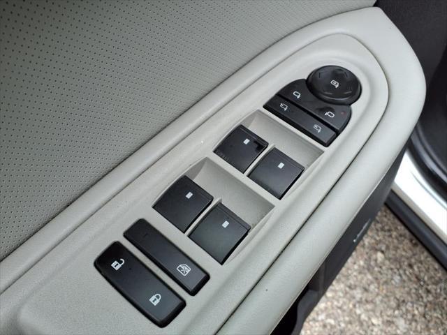 used 2010 Chevrolet Traverse car, priced at $4,990