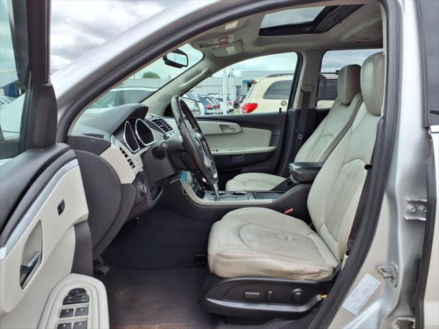 used 2010 Chevrolet Traverse car, priced at $4,990
