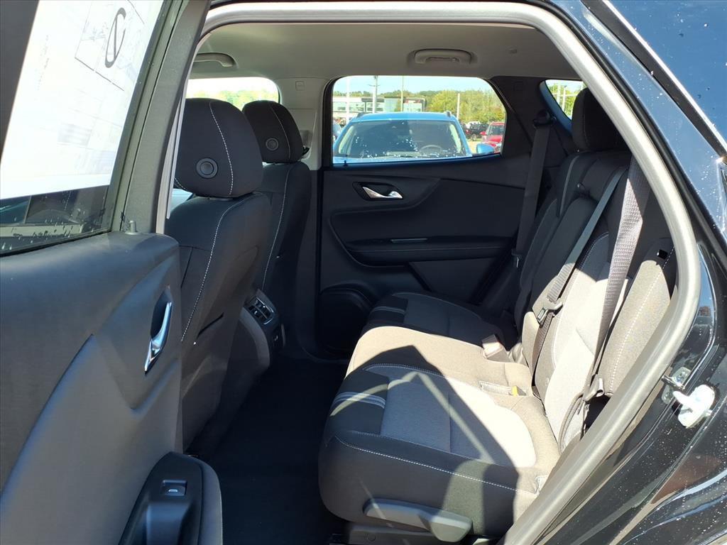 new 2025 Chevrolet Blazer car, priced at $35,980