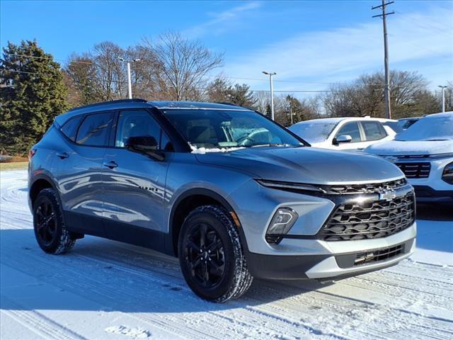 new 2025 Chevrolet Blazer car, priced at $37,213