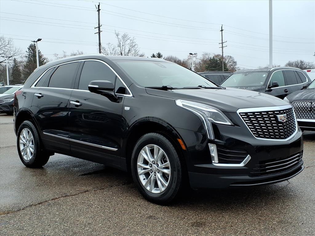 used 2022 Cadillac XT5 car, priced at $25,995