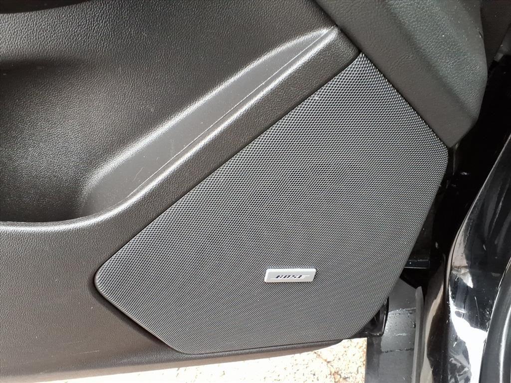 used 2022 Cadillac XT5 car, priced at $25,995