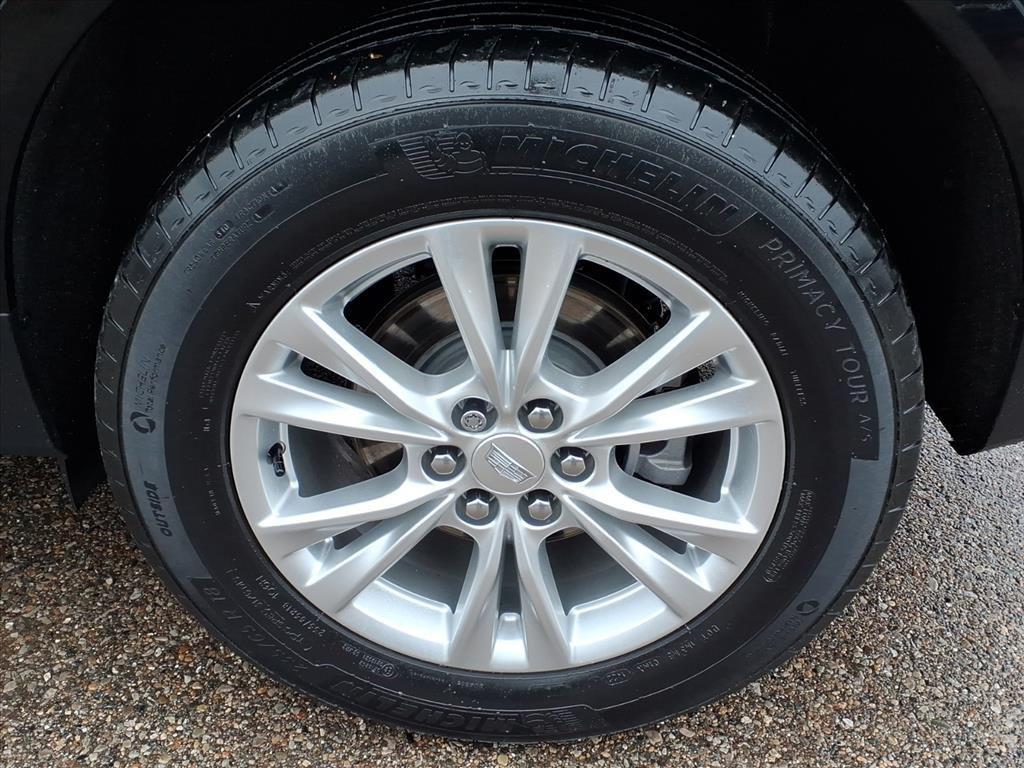 used 2022 Cadillac XT5 car, priced at $25,995