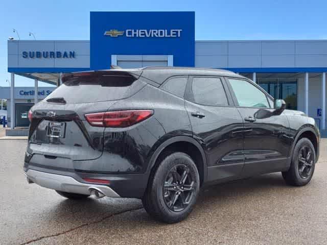 new 2025 Chevrolet Blazer car, priced at $39,153