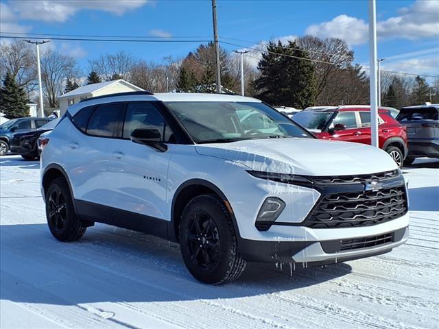 new 2025 Chevrolet Blazer car, priced at $37,213