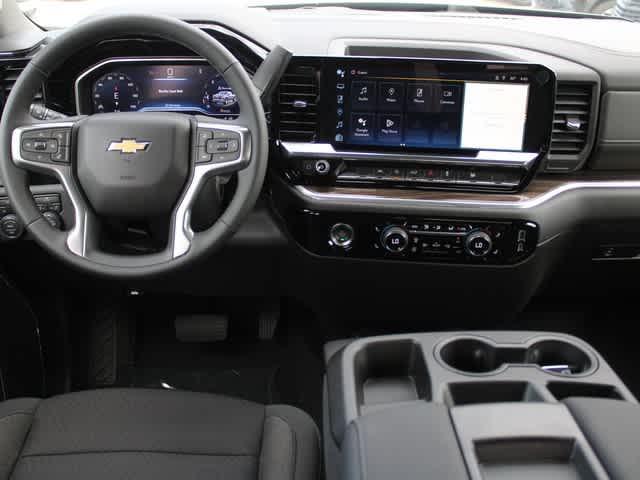 new 2024 Chevrolet Silverado 1500 car, priced at $47,420