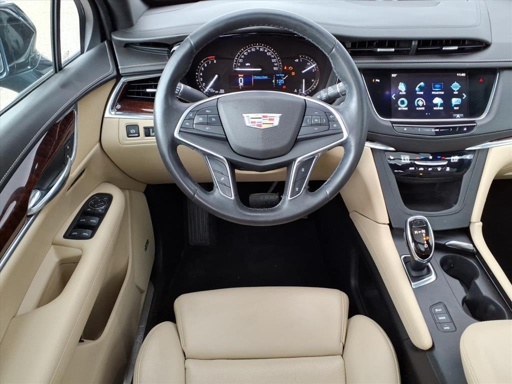 used 2017 Cadillac XT5 car, priced at $10,495