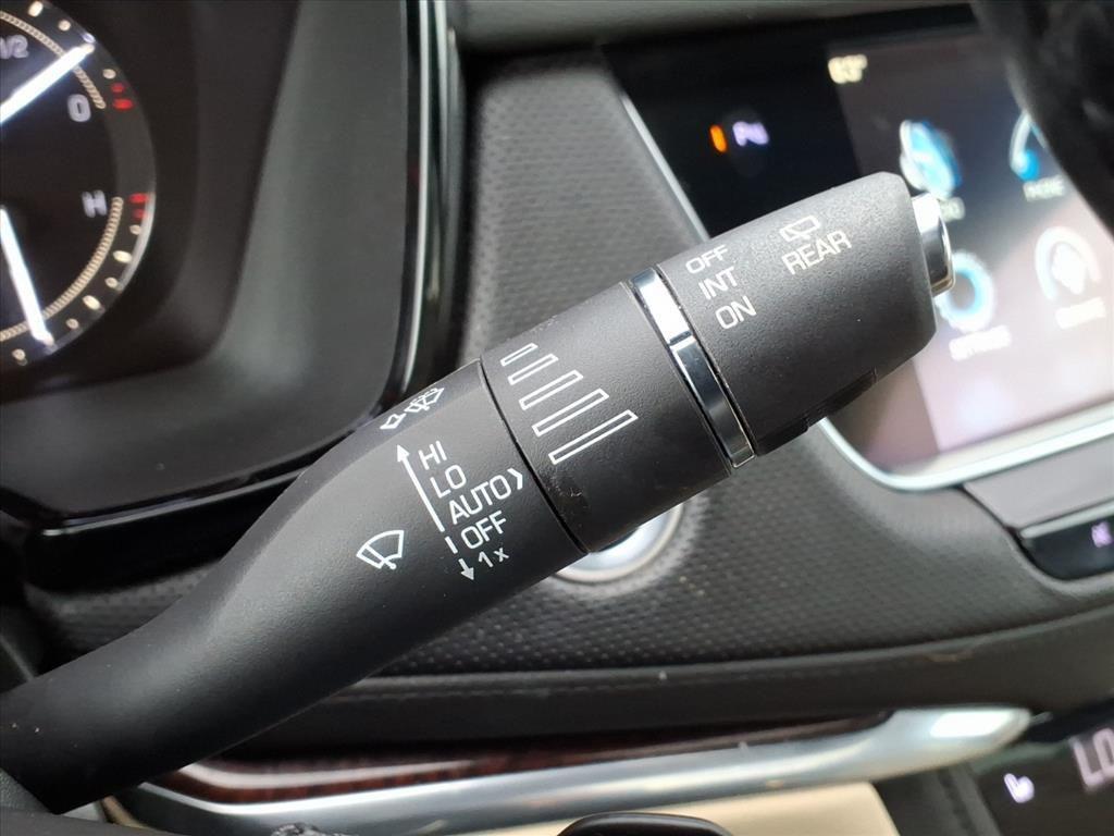 used 2017 Cadillac XT5 car, priced at $10,495