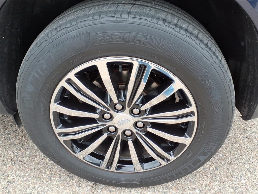 used 2017 Cadillac XT5 car, priced at $10,495