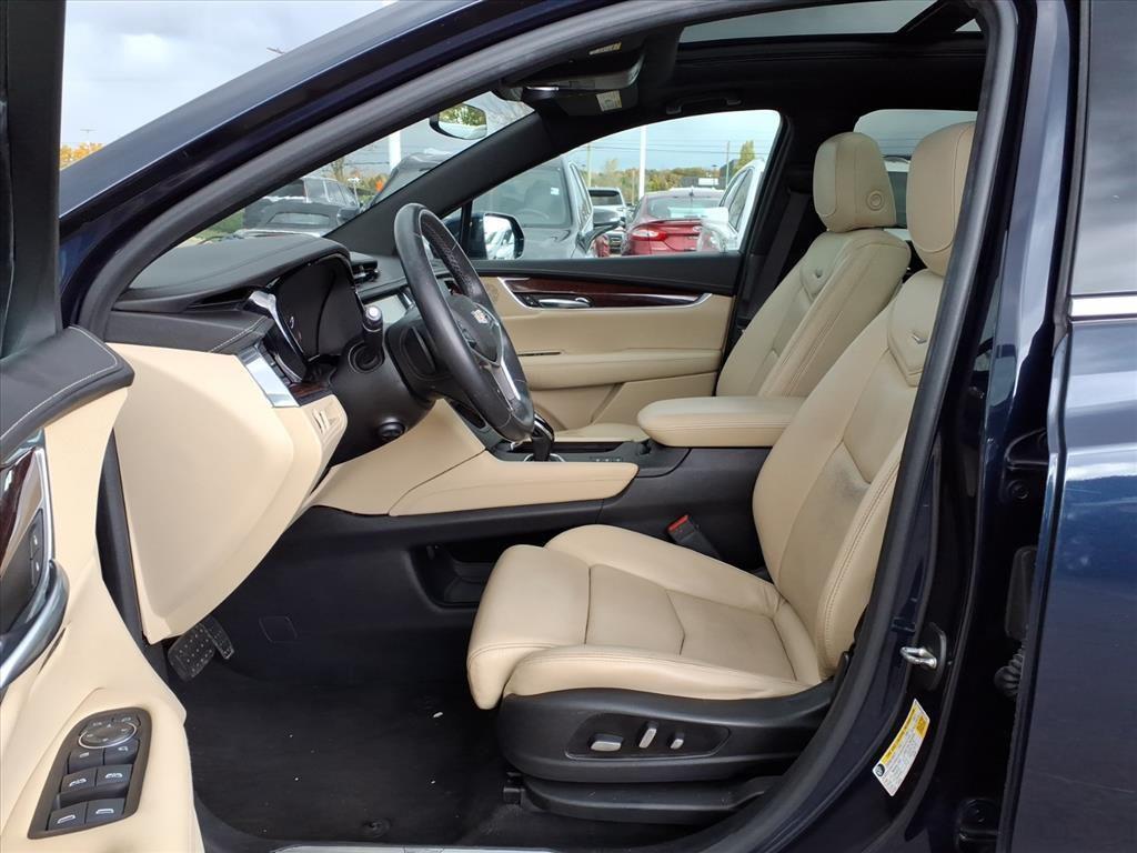 used 2017 Cadillac XT5 car, priced at $10,495