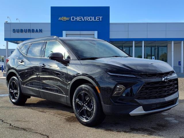 new 2025 Chevrolet Blazer car, priced at $37,213