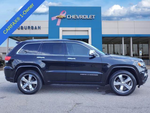 used 2015 Jeep Grand Cherokee car, priced at $17,495