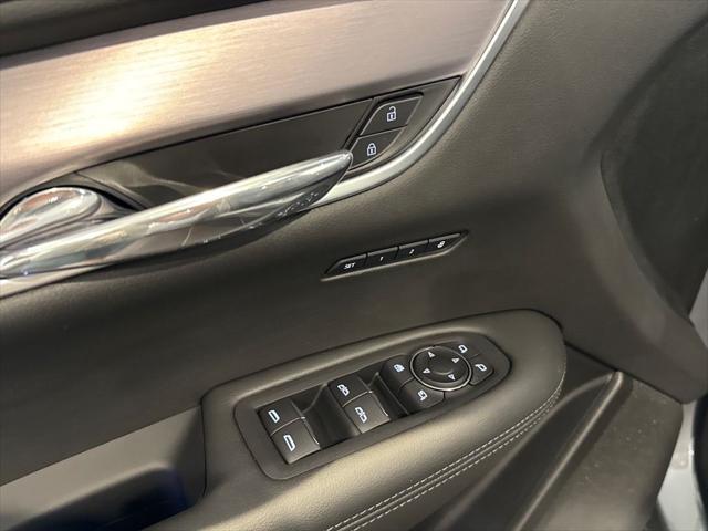 new 2025 Cadillac XT6 car, priced at $46,538