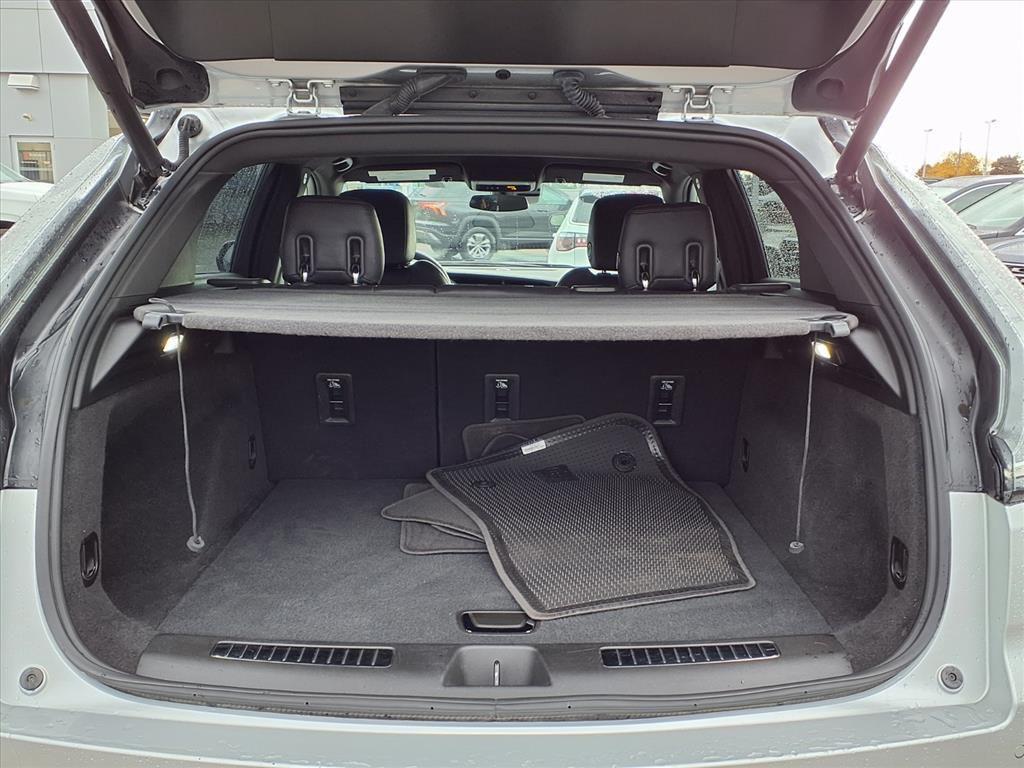 used 2022 Cadillac XT4 car, priced at $27,495