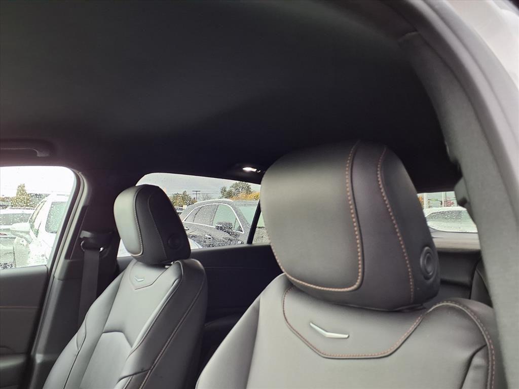 used 2022 Cadillac XT4 car, priced at $27,495