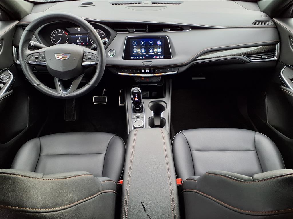 used 2022 Cadillac XT4 car, priced at $27,495