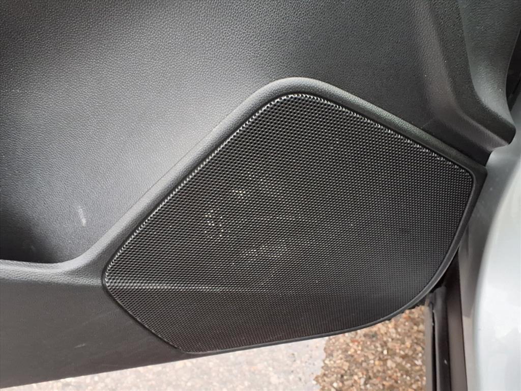 used 2022 Cadillac XT4 car, priced at $27,495