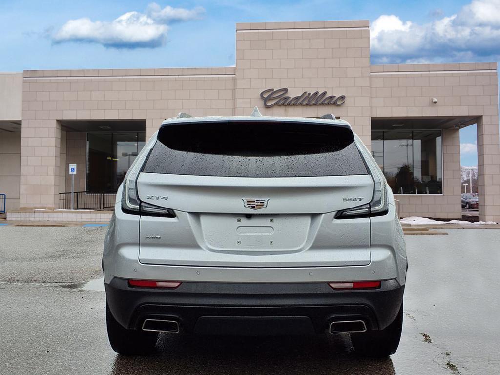 used 2022 Cadillac XT4 car, priced at $27,495