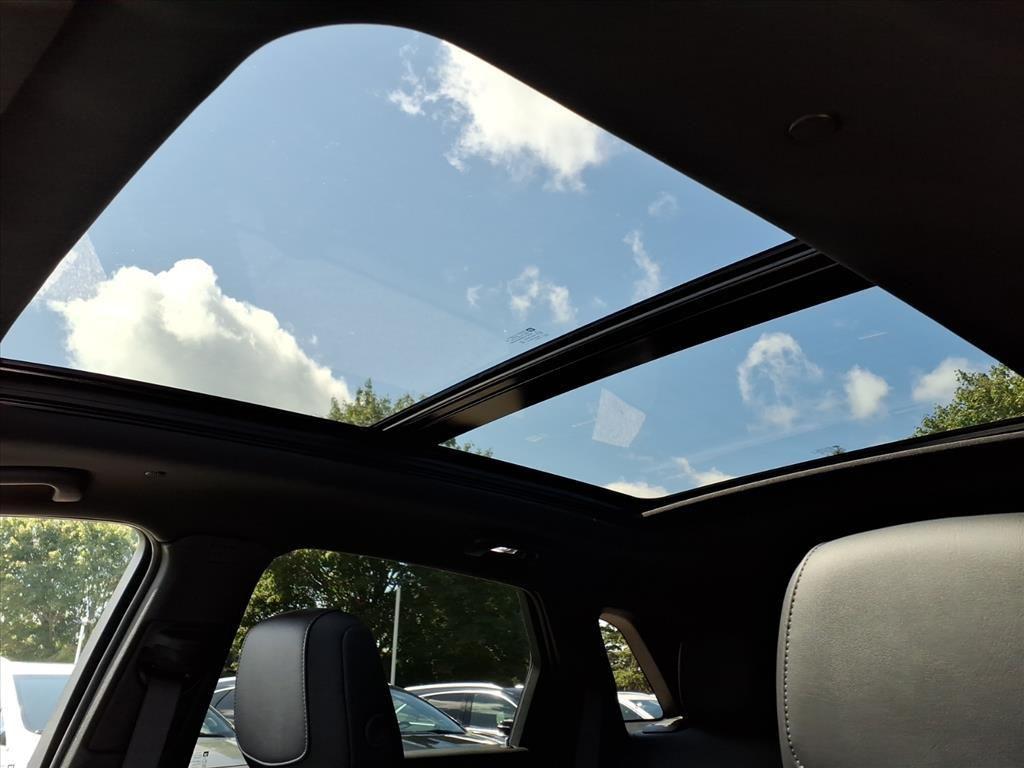 new 2025 Cadillac XT5 car, priced at $50,034