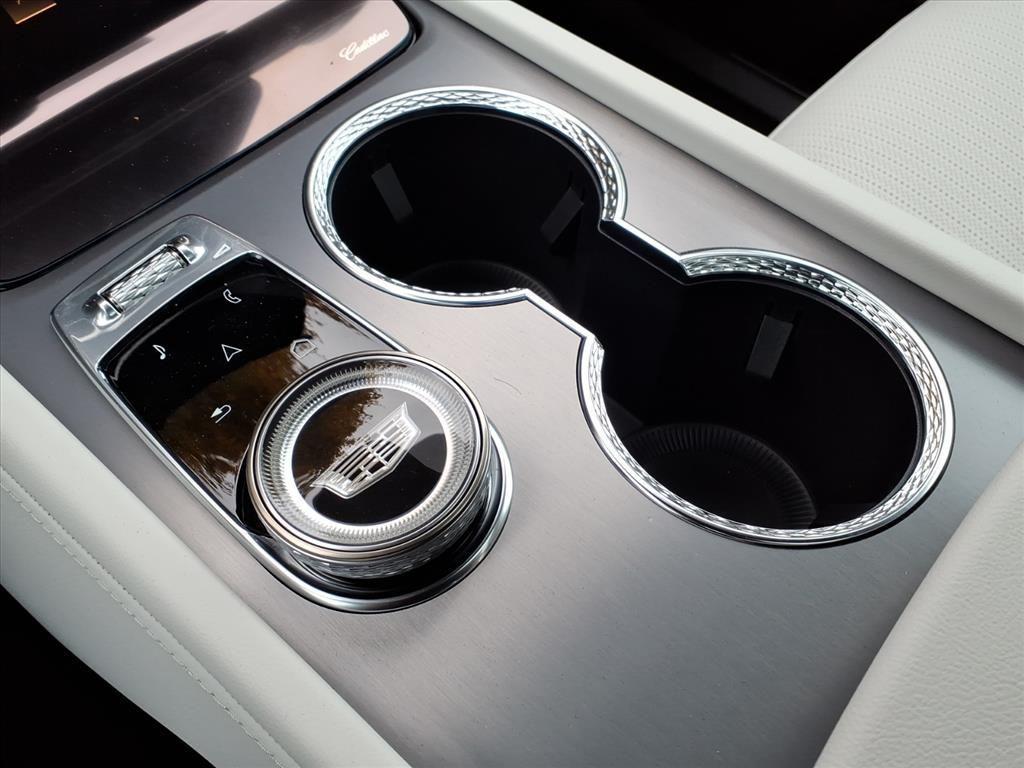 new 2026 Cadillac VISTIQ car, priced at $82,010