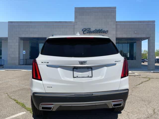 new 2024 Cadillac XT5 car, priced at $49,197