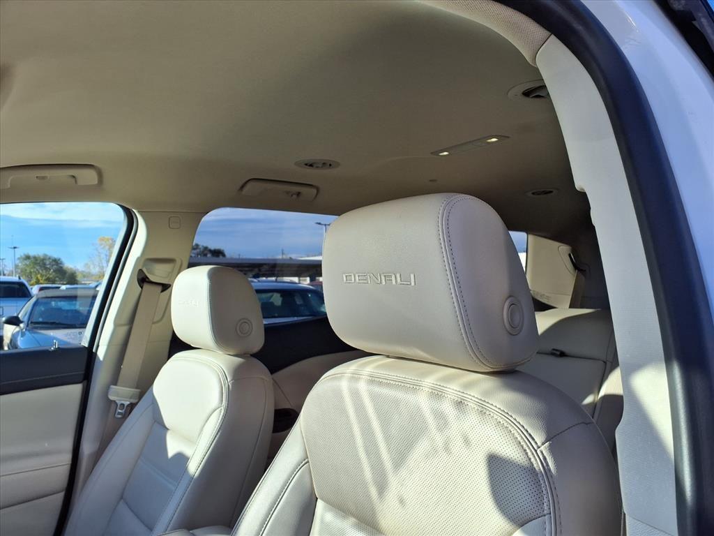 used 2021 GMC Acadia car, priced at $27,495