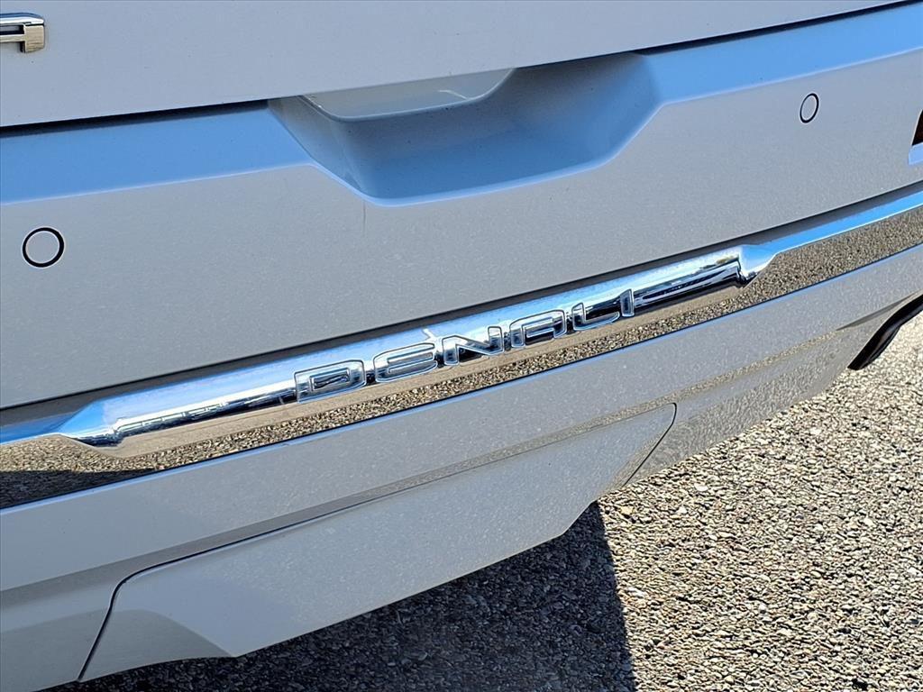 used 2021 GMC Acadia car, priced at $27,495