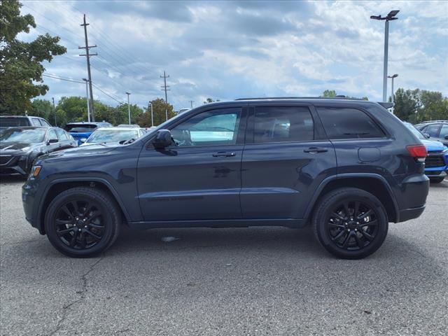 used 2018 Jeep Grand Cherokee car, priced at $17,495